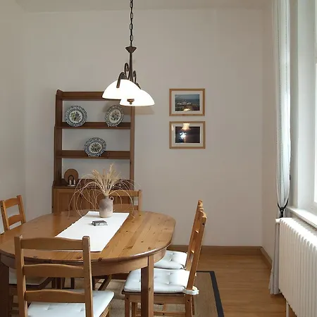 Altes Lotsenhaus Vi Тиссов